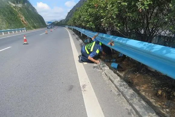 佛山高速路波形护栏